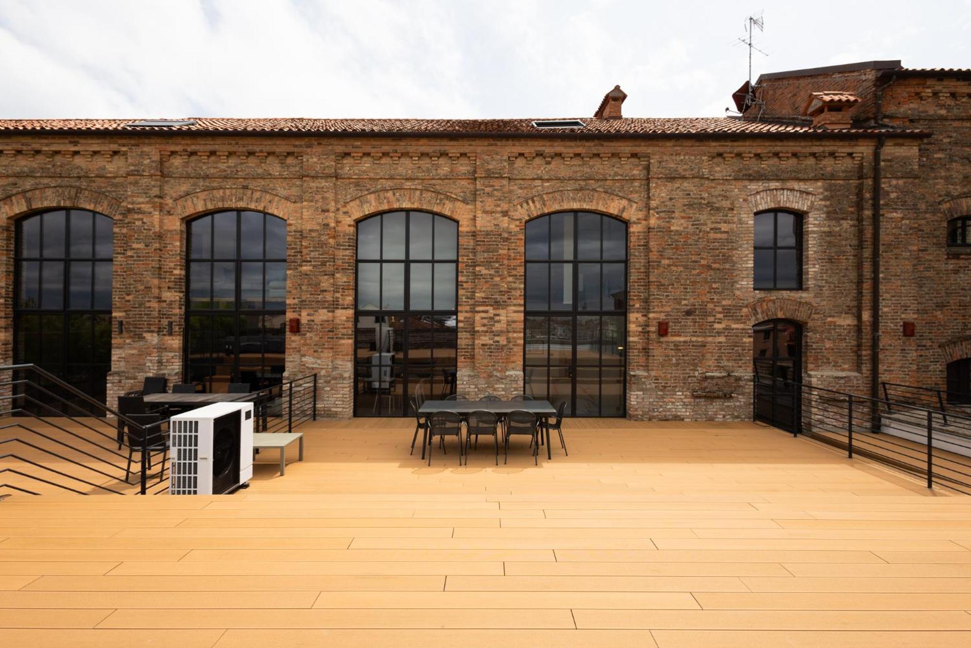 Penthouse - Loft With Canal View Apartamento Veneza